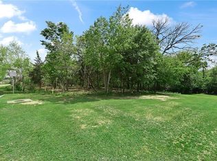 Ella Ln, Bryan, TX 77802