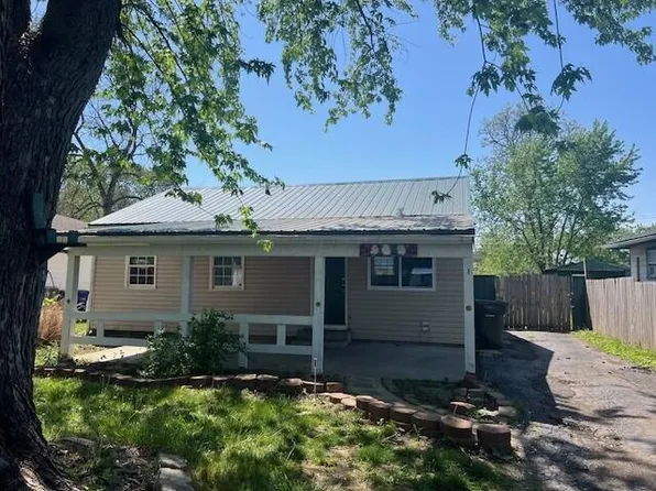 589 Basswood Rd, Columbus, OH 43207
