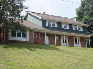 114 Crestwood Dr, Parkersburg, WV 26104