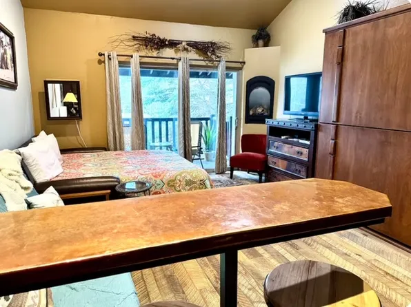 2325 Sidewinder Dr, Park City, UT