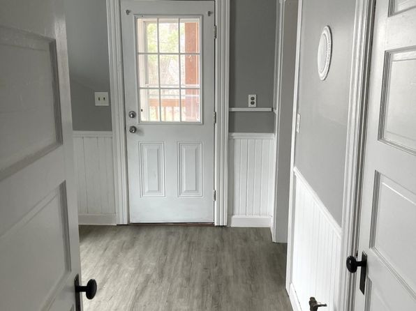 288 Conant St #2B