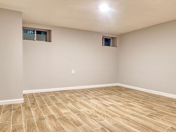 3rd image of 24 Homestead Park Park #Basement