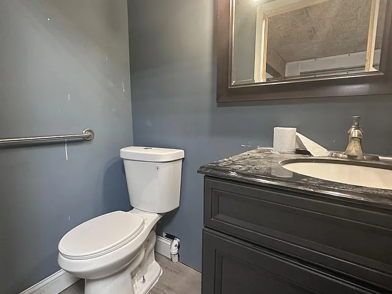 526 W Porter St — Photo 18