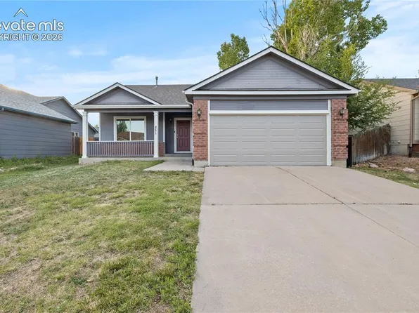 851 Barn Owl Dr, Fountain, CO 80817