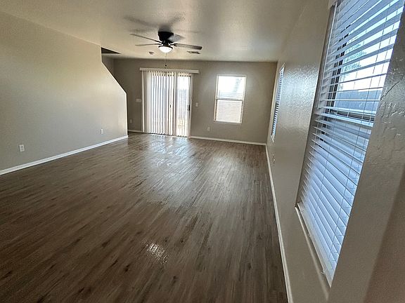 4th image of 2488 E Meadow Lark Way