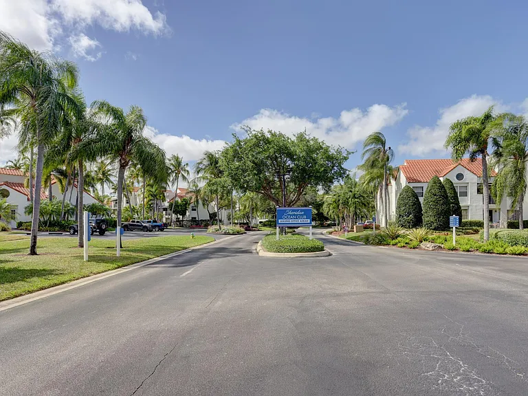 2711 Ocean Club Blvd #203 — Photo 4