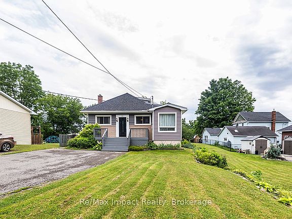 2nd image of 155 Garry St