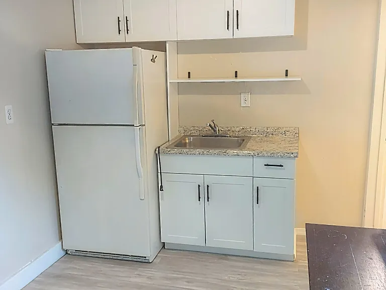 651 Jersey Ave #3 — Photo 9