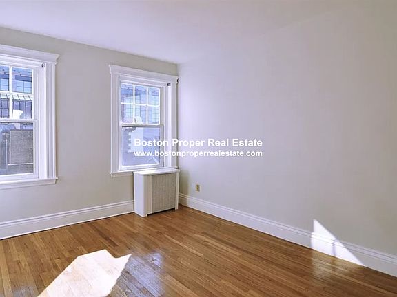 282 Newbury St. #19 Boston - Back Bay Unit Photo 6