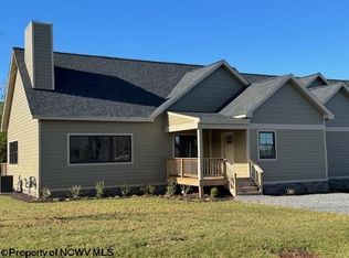 40 Penny Ln, Davis, WV 26260