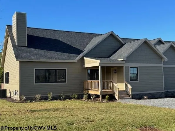 40 Penny Ln, Davis, WV 26260