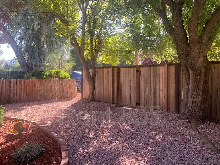 9128 Nye Rd — Photo 21