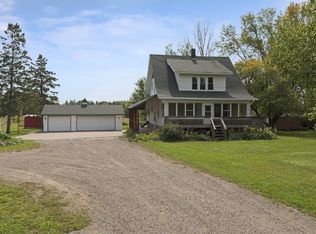 10991 Pioneer Dr, Milaca, MN 56353