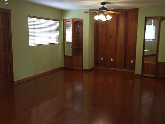5th image of 1407 Caribbean Dr