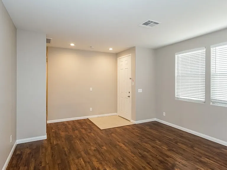 7392 S Garnet Creek St — Photo 5