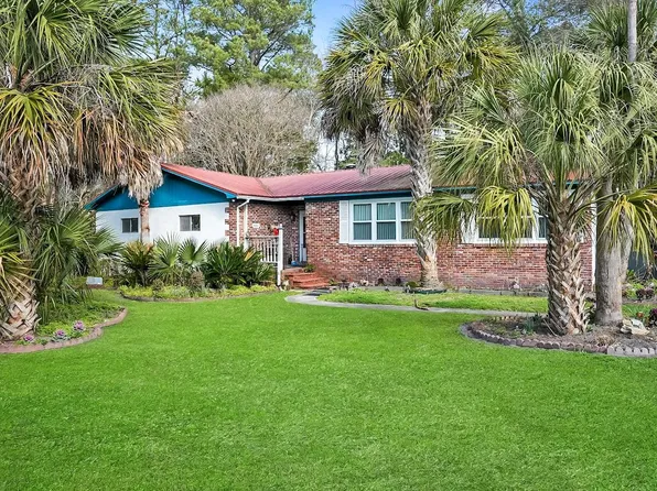 1369 Chisolm Rd, Round O, SC 29474