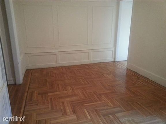 271 Parkside Ave (C5) B