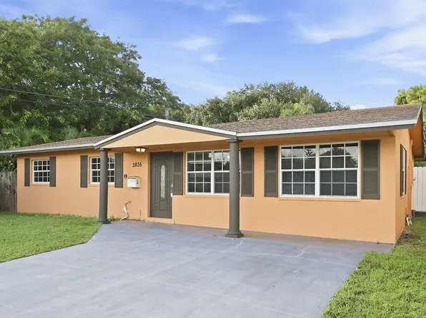 3835 Holiday Rd, Palm Beach Gardens, FL 33410