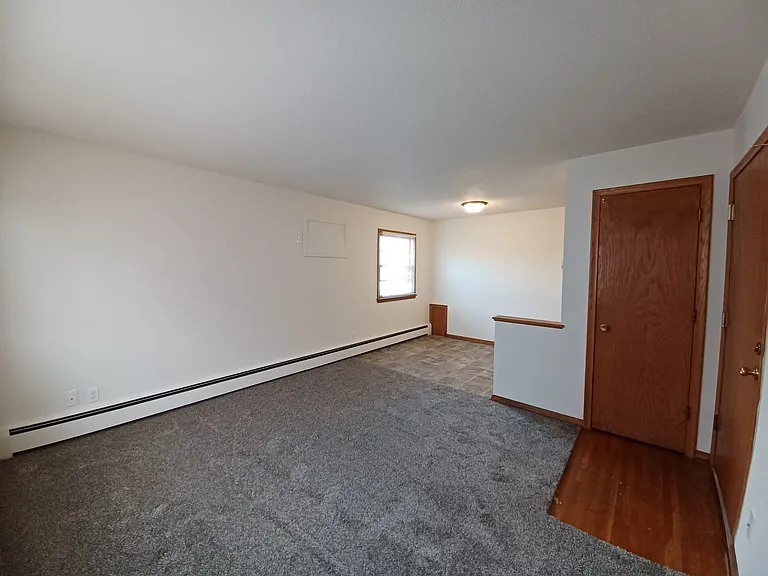 4707 University Ave NE — Photo 16