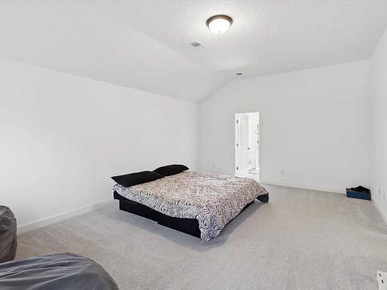 115 Fridley Ln — Photo 18