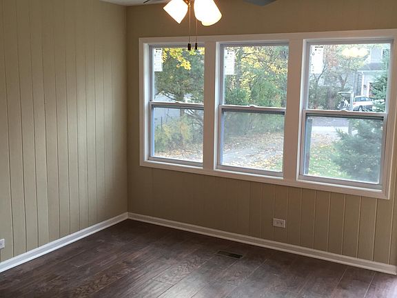 3rd image of 24329 N Bonnie Ln