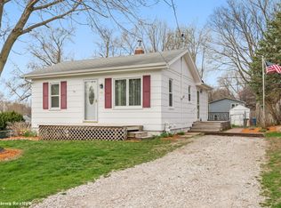 1011 Rittenhouse St, Des Moines, IA 50315