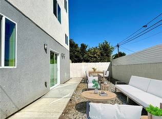 1002 E 33rd St #3, Los Angeles, CA 90011