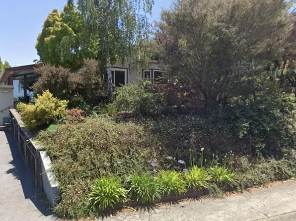 2741 Burlingview Dr, Burlingame, CA 94010