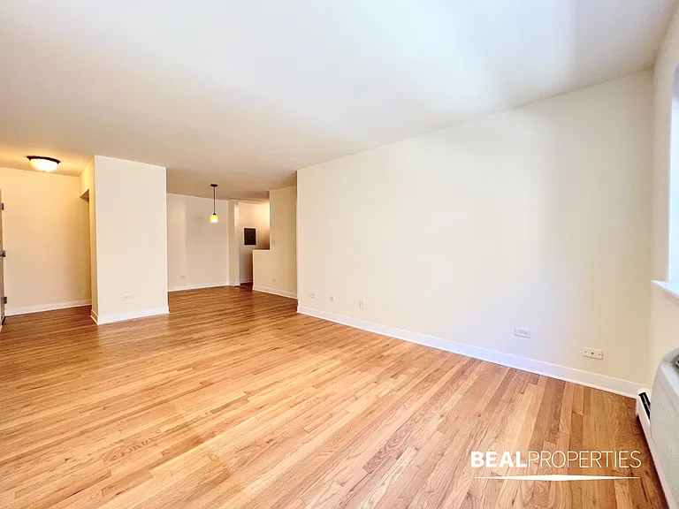 625 W Wrightwood — Photo 42