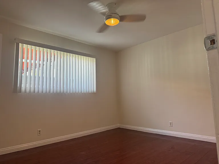 Right Bedroom