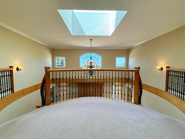 968 Burnwood Ave — Photo 18