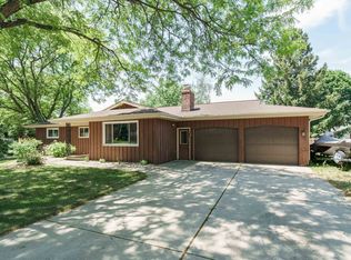 429 Sycamore St, Sauk City, WI 53583
