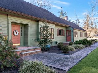 15 Wexford Way, Basking Ridge, NJ 07920