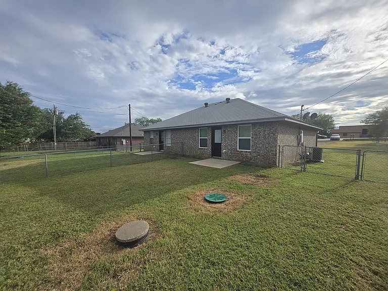 2545 E Renfro St #A — Photo 17