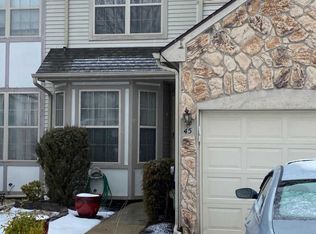 45 Manchester Way, Burlington, NJ 08016