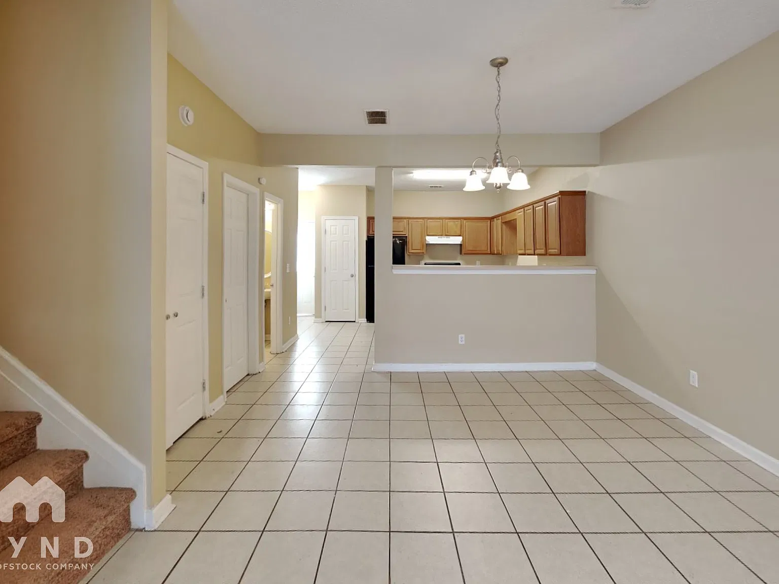 3 bed, 2.5 bath, 1440 sqft, $1,650 — Photo 2