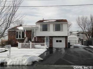 4990 Windgate Rd, Liverpool, NY 13088