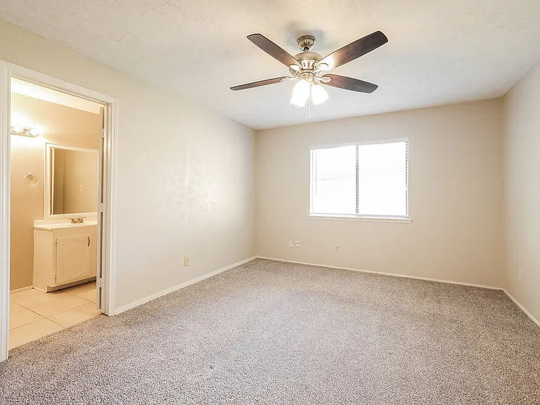 17319 Northern Star Dr — Photo 9