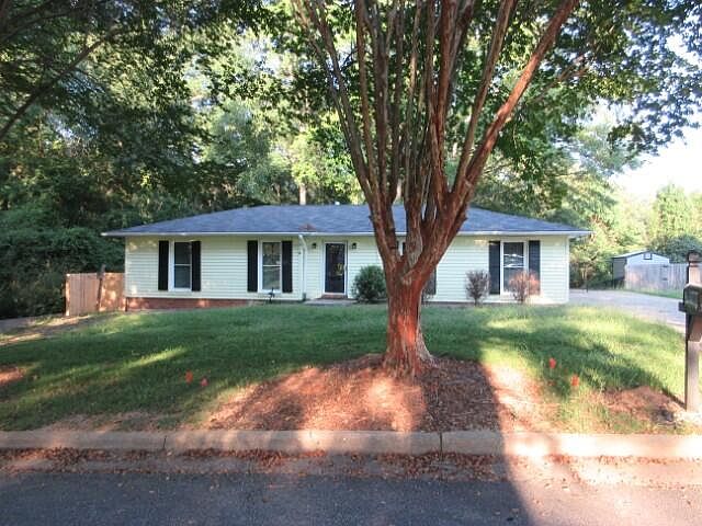 1st image of 5450 Brookview Dr