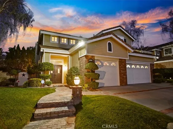27358 Brighton Ln, Santa Clarita, CA 91354