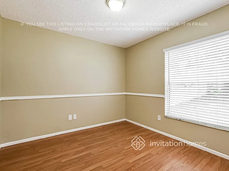 15616 Hidden Lake Cir — Photo 13