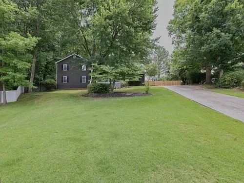 1221 Saint Andrews Dr Photo 1