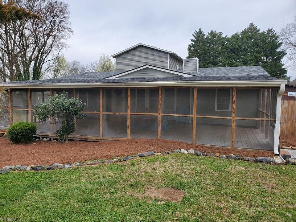 1st image of 126 Circle Dr