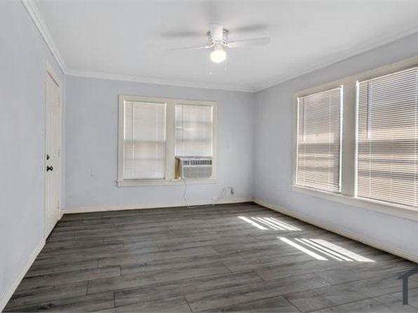 305 N Robinson St #C