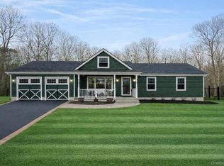 14 Belvoir Ct, Ridge, NY 11961