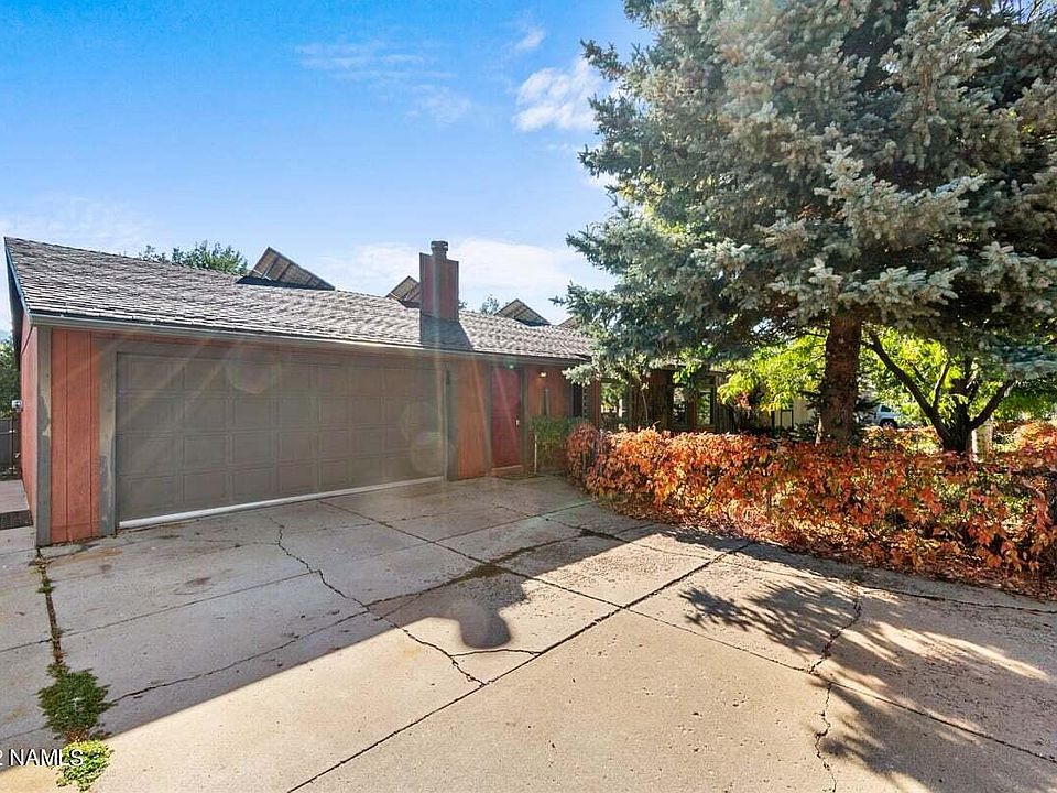 1st image of 3120 N Snow Cap Way