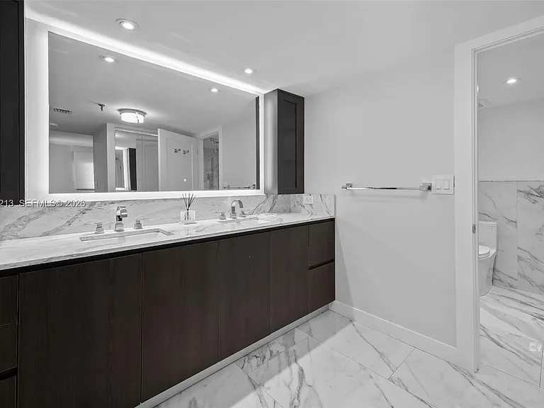 520 Brickell Key Dr #A1206 — Photo 22