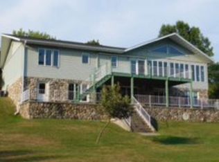 2107 5th Ave, Norway, MI 49870