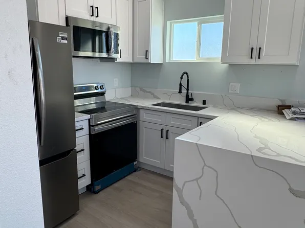 10369 Gold Coast Pl, San Diego, CA 92126