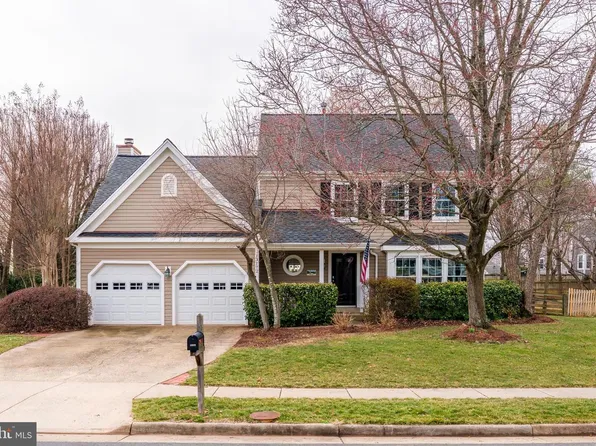 13172 Ladybank Ln, Herndon, VA 20171